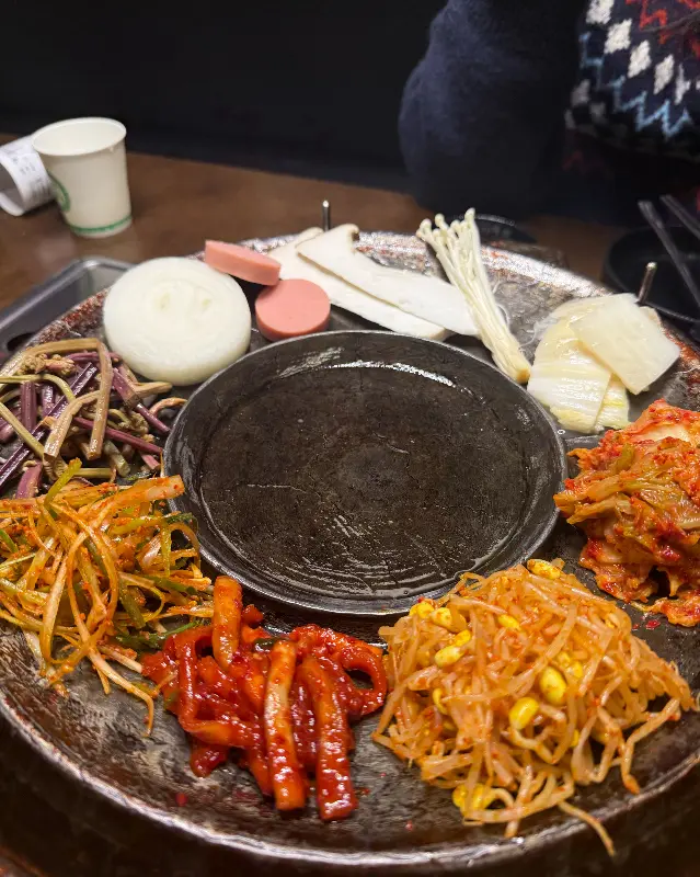 다양한 곁들임 메뉴