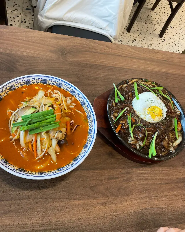짬뽕과 돌판짜장