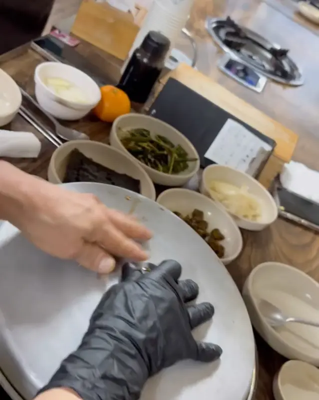 불낙지와 함께 싸 먹는 김, 날치알