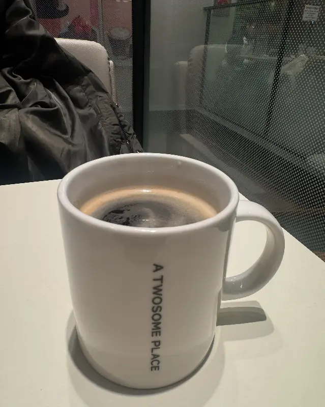 따뜻한 아메리카노