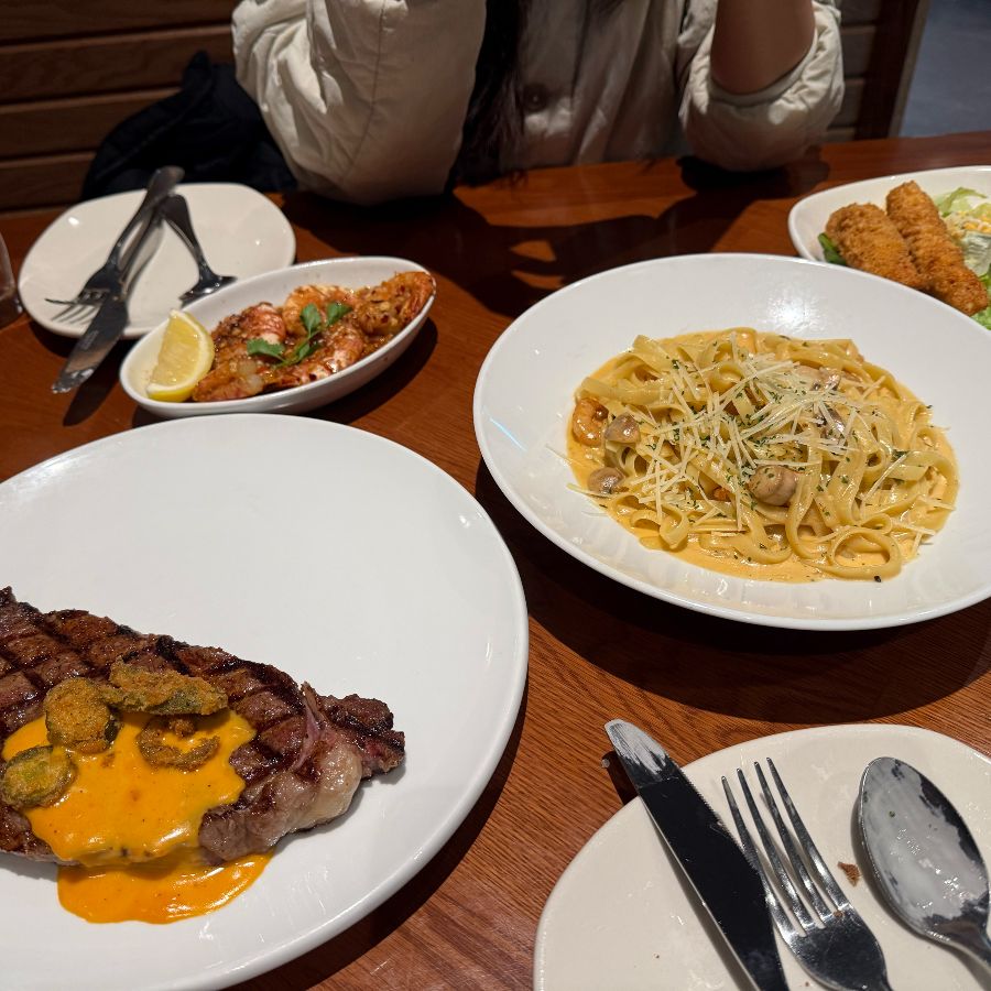 아웃백 스테이크와 파스타