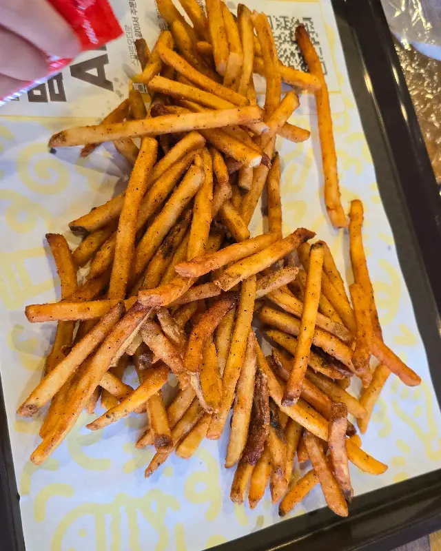 맘스터치 감자튀김