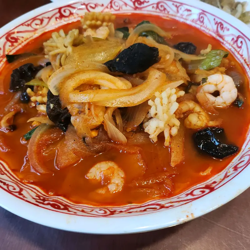 홍춘관 해물짬뽕
