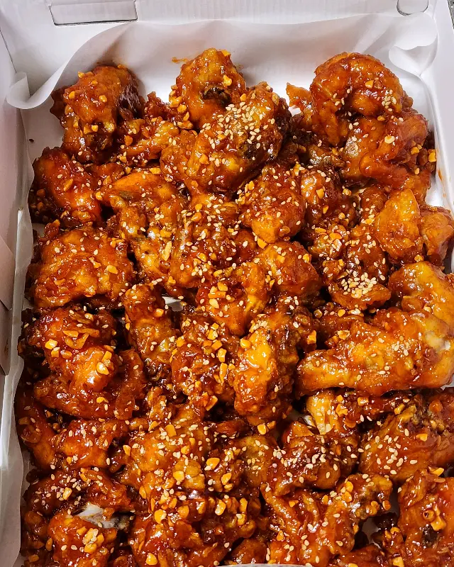 푸짐한 닭강정 한 상