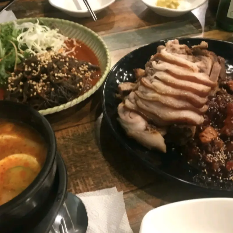 다시 봐도 군침 도는 비주얼