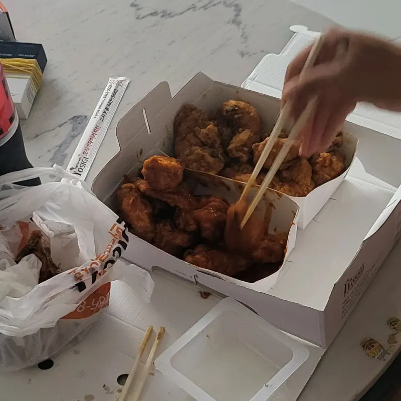 멕시카나치킨 포장