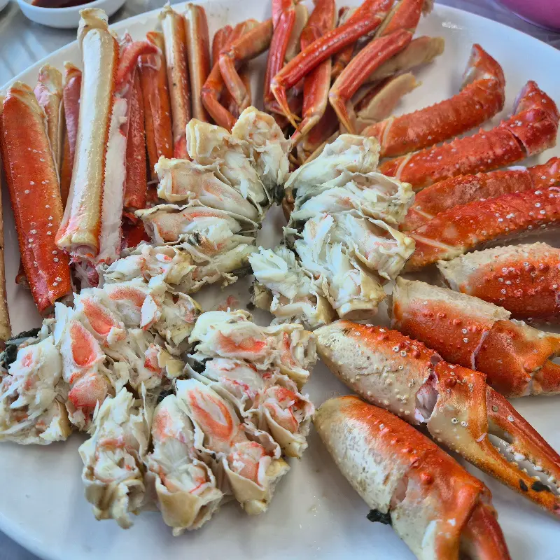 먹음직스러운 대게 다리