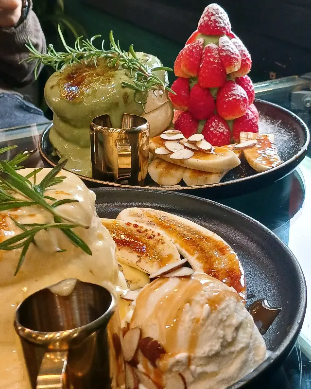 말차 딸기 브륄레 수플레