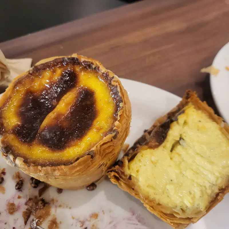 에그타르트와 키쉬의 단면