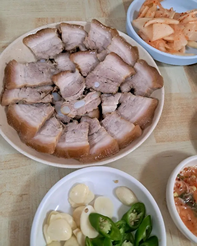 수육