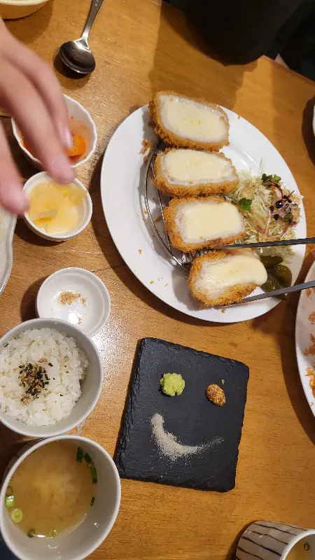 아이와 함께 즐기기 좋은 돈까스