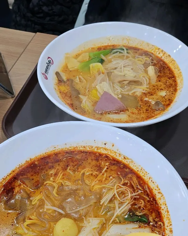 야미마라탕에서 즐기는 푸짐한 한상차림