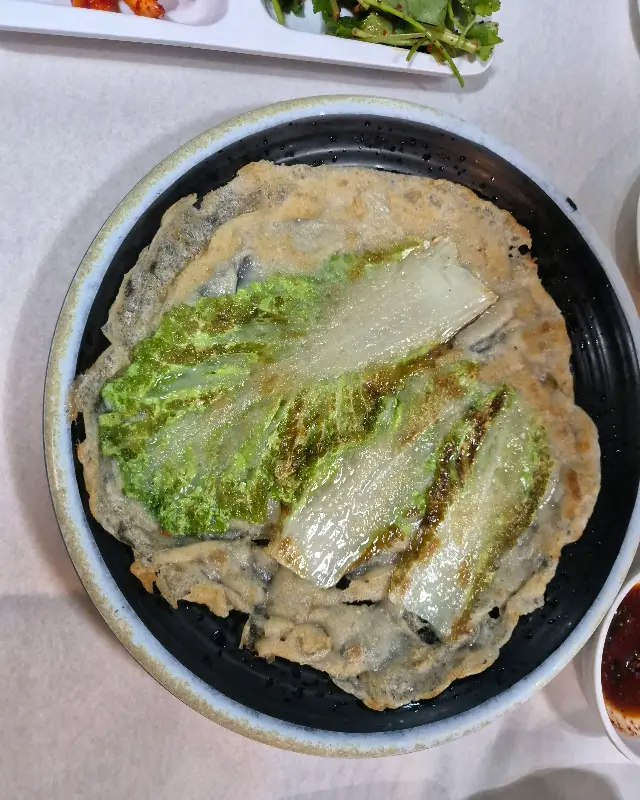 겉은 바삭하고 속은 촉촉한 배추전