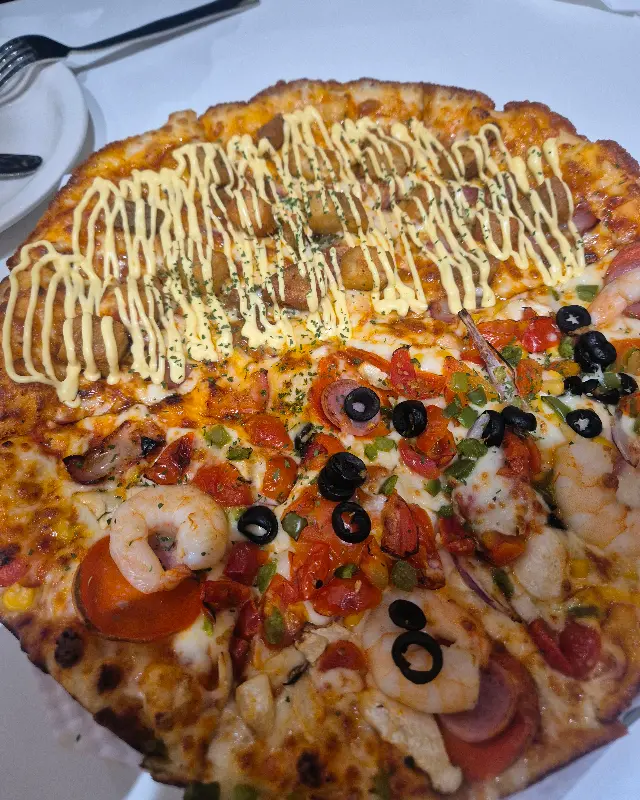 선드라이 쉬림프 피자의 토핑