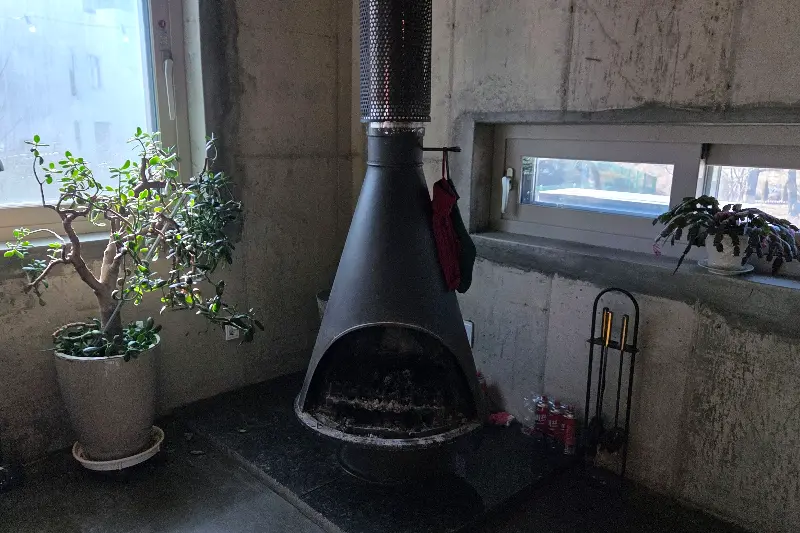 벽난로와 주변 인테리어