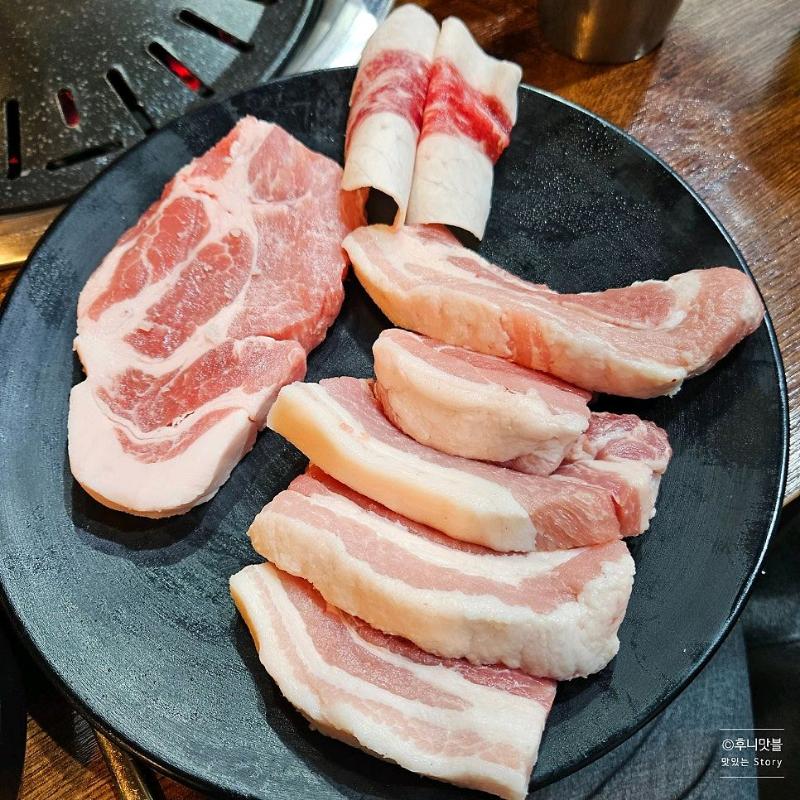 신선함이 느껴지는 돼지고기