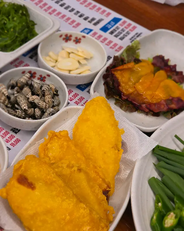 총각네 횟집 밑반찬