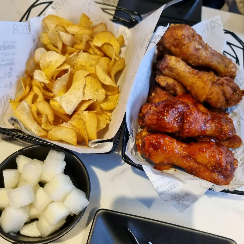 치킨과 웨지감자, 무