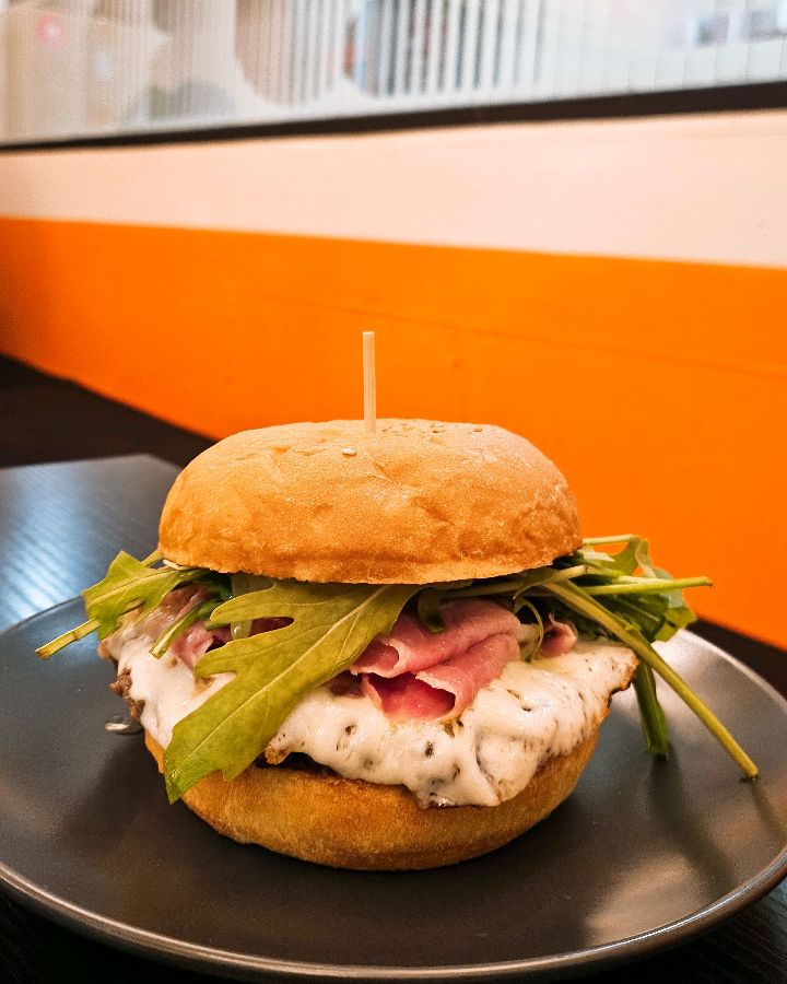 세컨드코너의 잠봉뵈르 버거