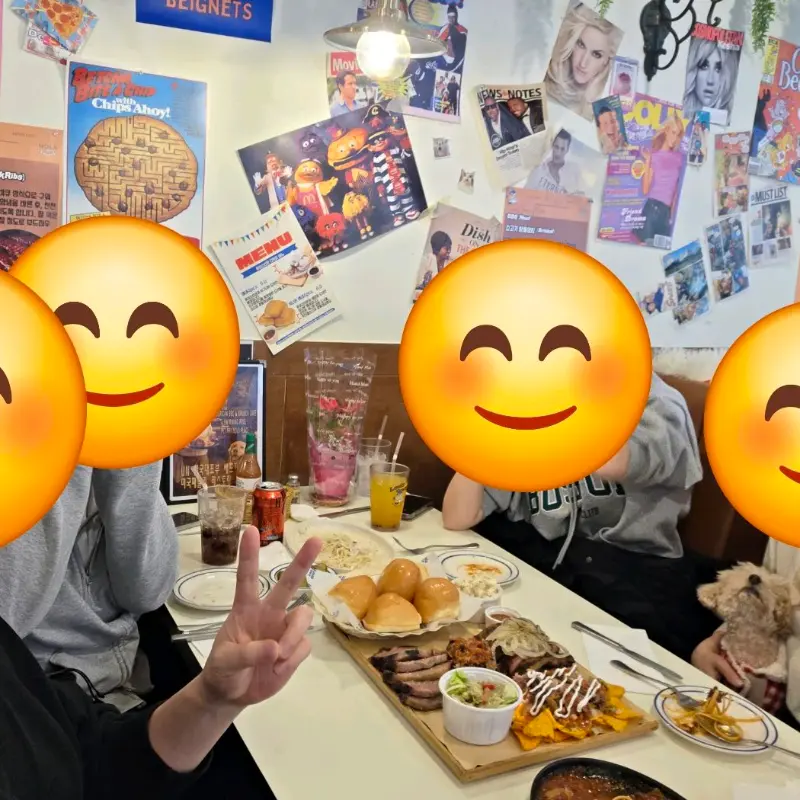 루이스타운 외부 장식