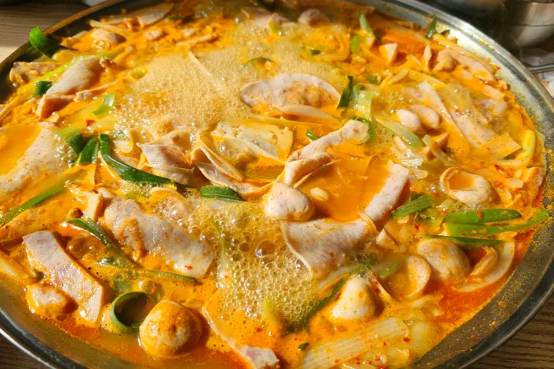 라면 사리 투하