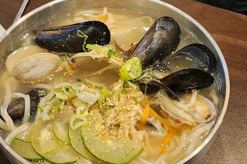 해물칼국수 상세 사진