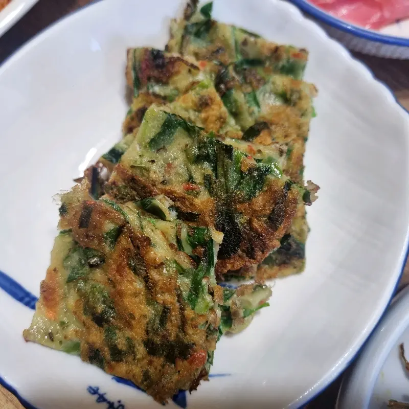 겉은 바삭하고 속은 촉촉한 야채전