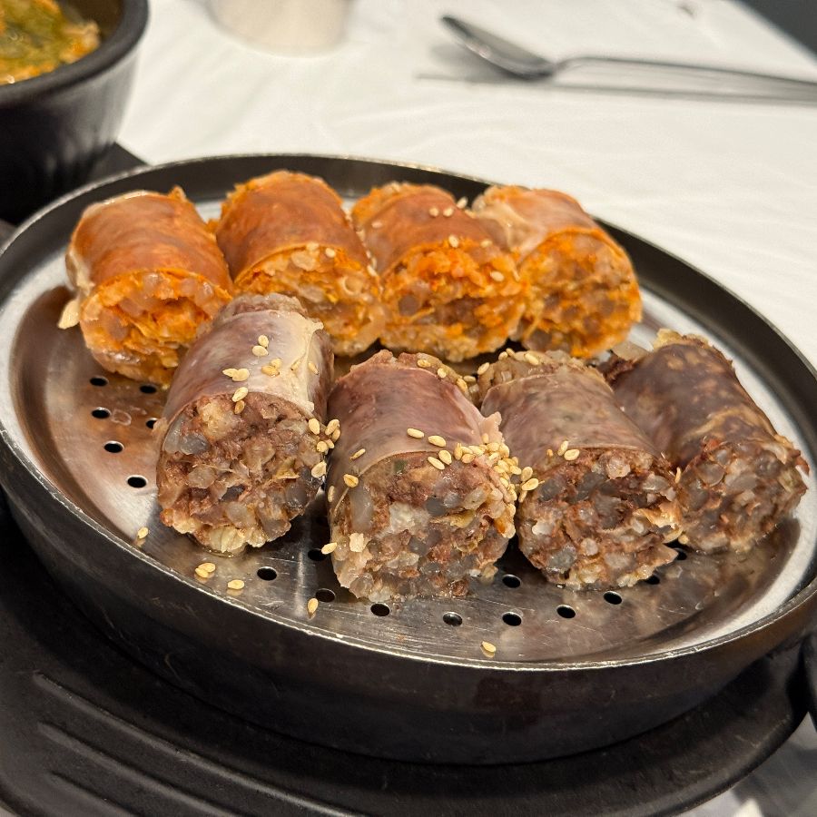 윤기가 흐르는 순대