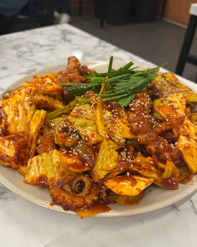 매콤한 낙지볶음