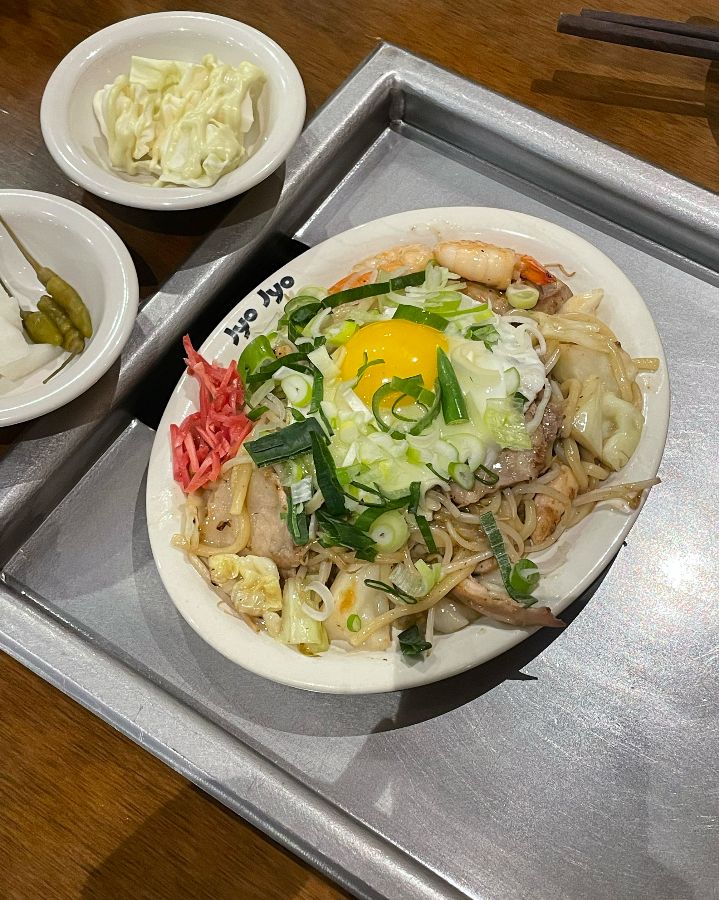 푸짐한 야끼소바