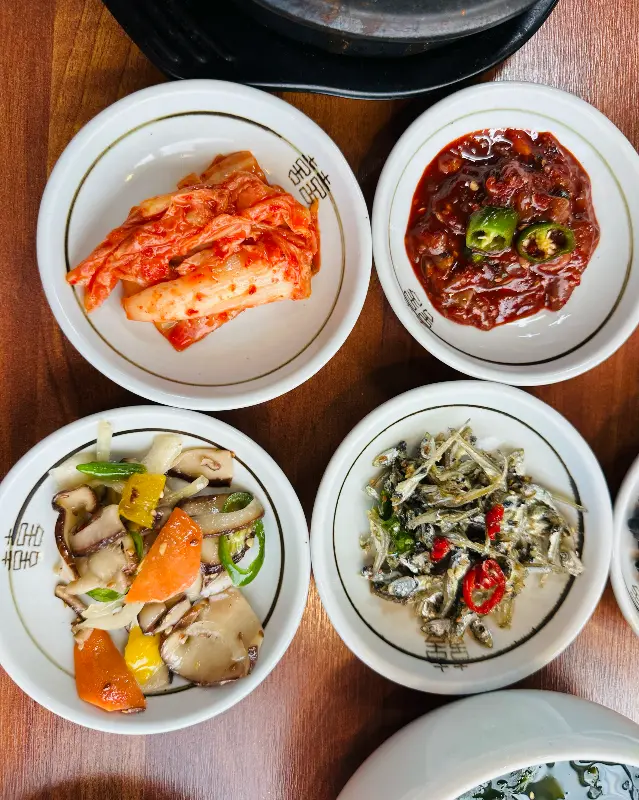 밑반찬 클로즈업