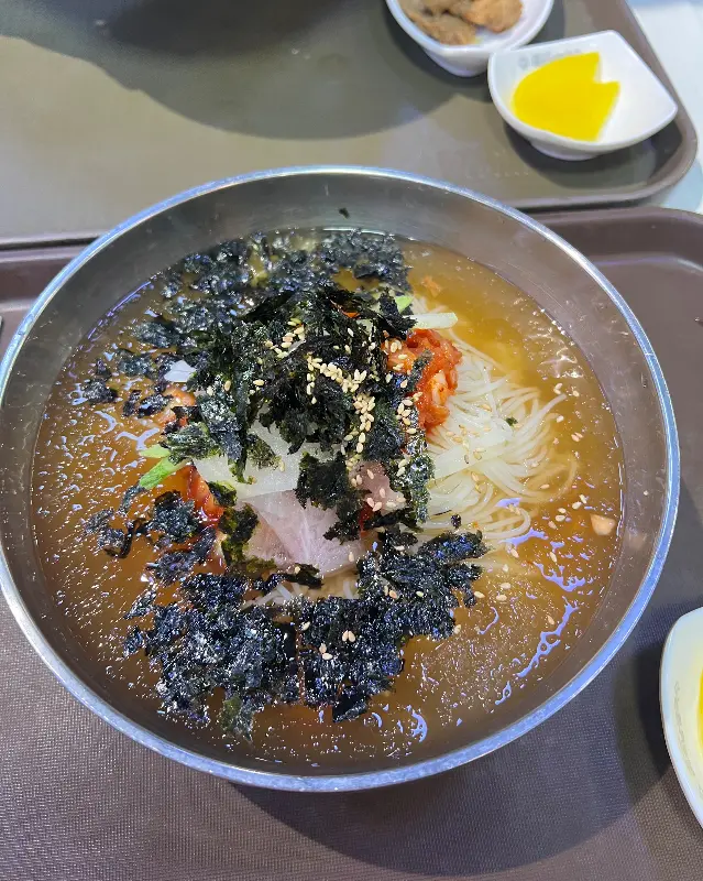 시원한 김치말이 냉국수