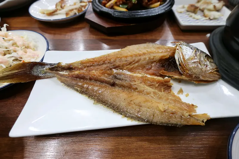 보리굴비 정식 한 상 차림