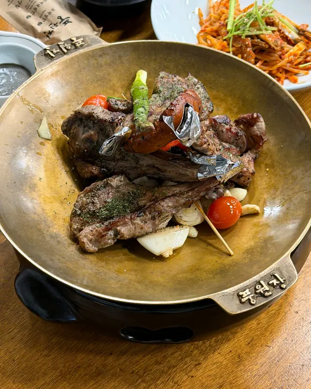 잘 구워진 양갈비