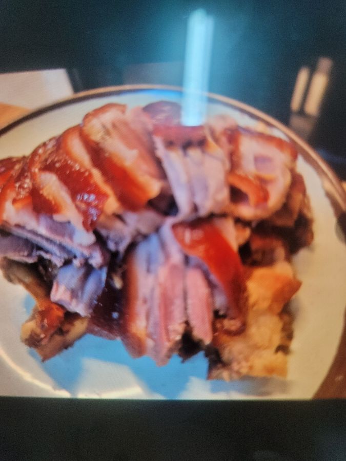 윤기가 흐르는 족발