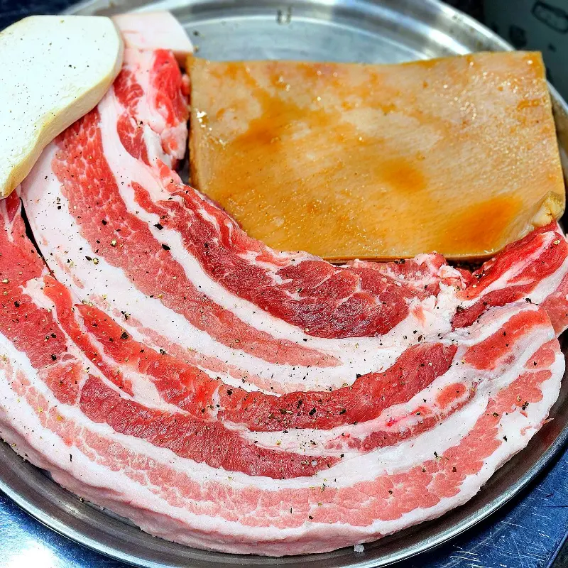 삼겹살의 신선한 모습