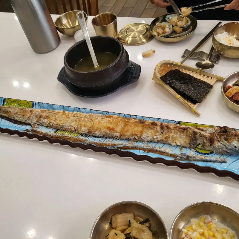 노릇노릇한 갈치구이