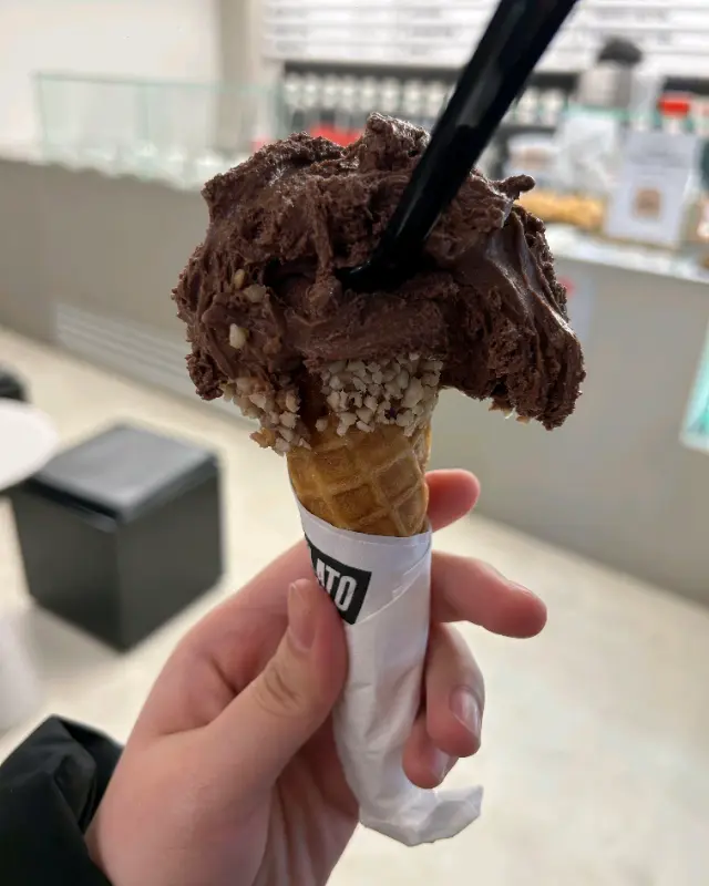 초콜릿 젤라또 콘