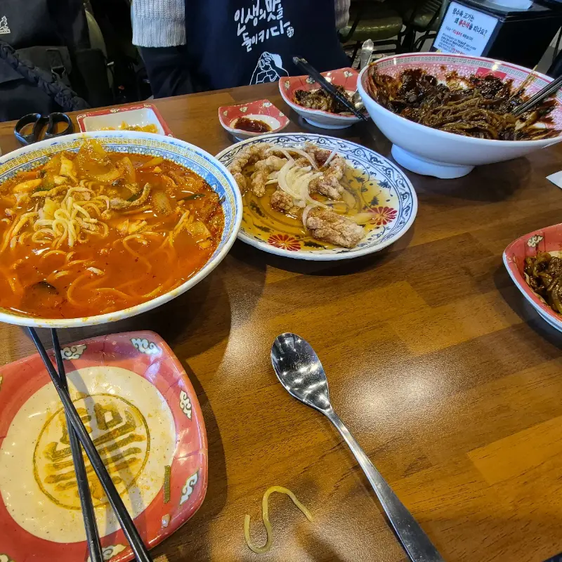 푸짐한 한 상 차림