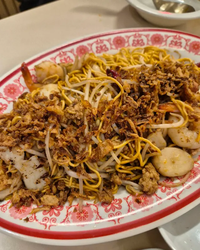 매콤한 향이 느껴지는 볶음면