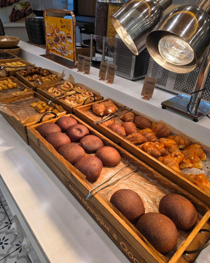 다양한 빵 종류