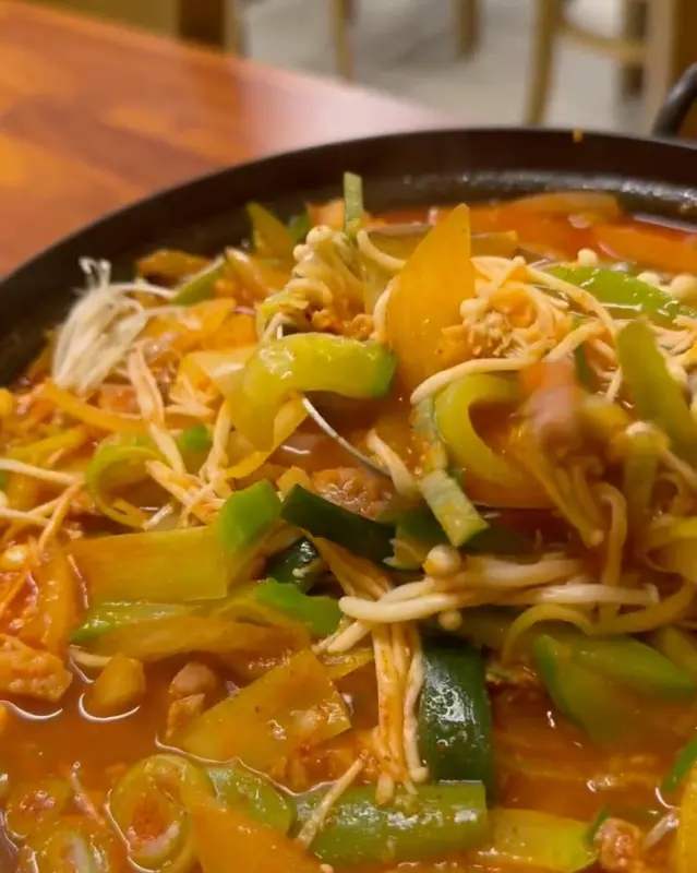 애호박찌개의 클로즈업 사진