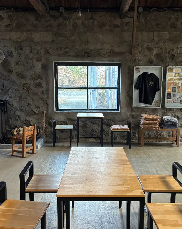 카페 구둠 내부