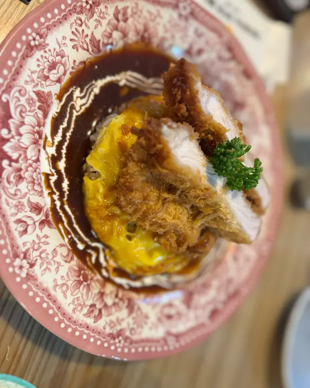 함박 오므라이스의 아름다운 모습