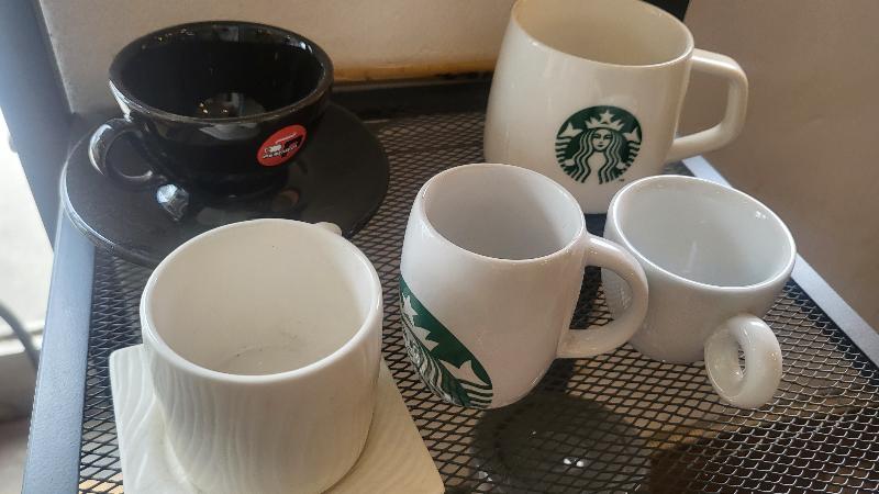 어바웃커피프로젝트 다양한 머그컵