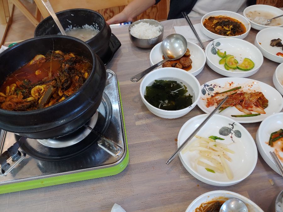 푸짐한 한 상 차림