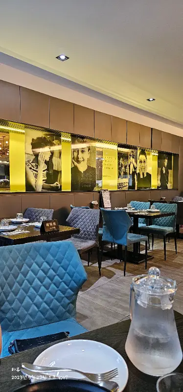 커피플라워 내부