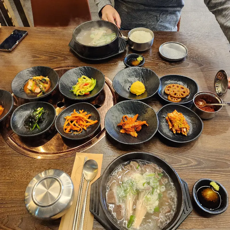 푸짐한 한 상 차림