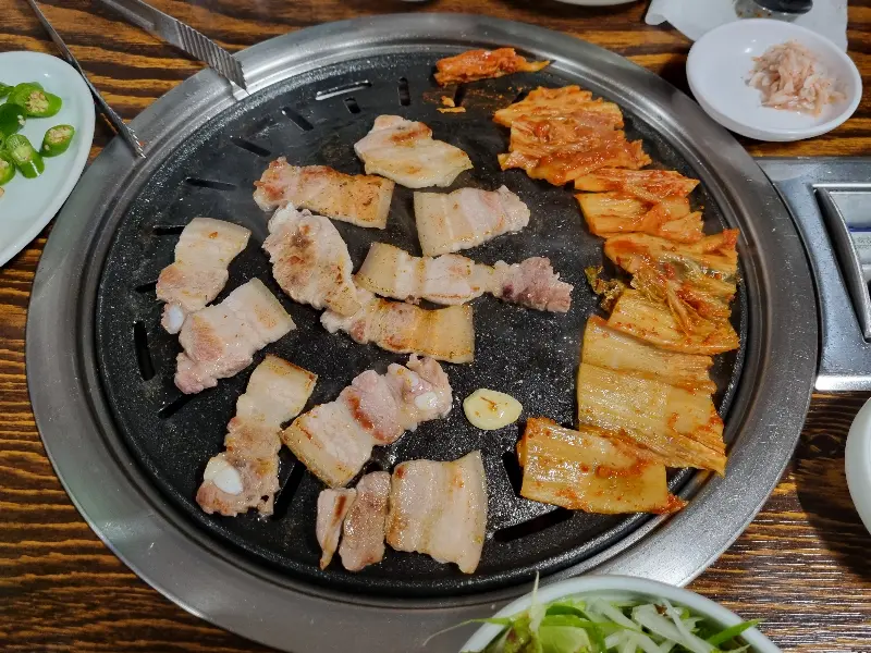삼겹살과 김치