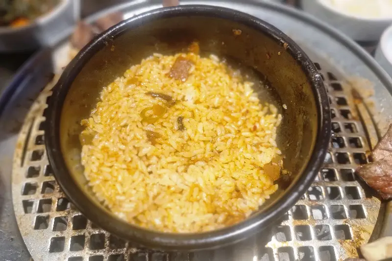 지글지글 볶음밥